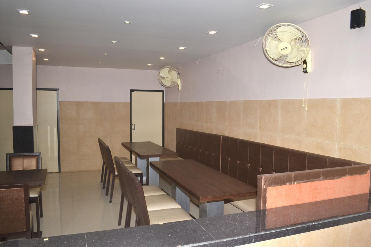 蓝宝石酒店 朱纳格特 外观 照片